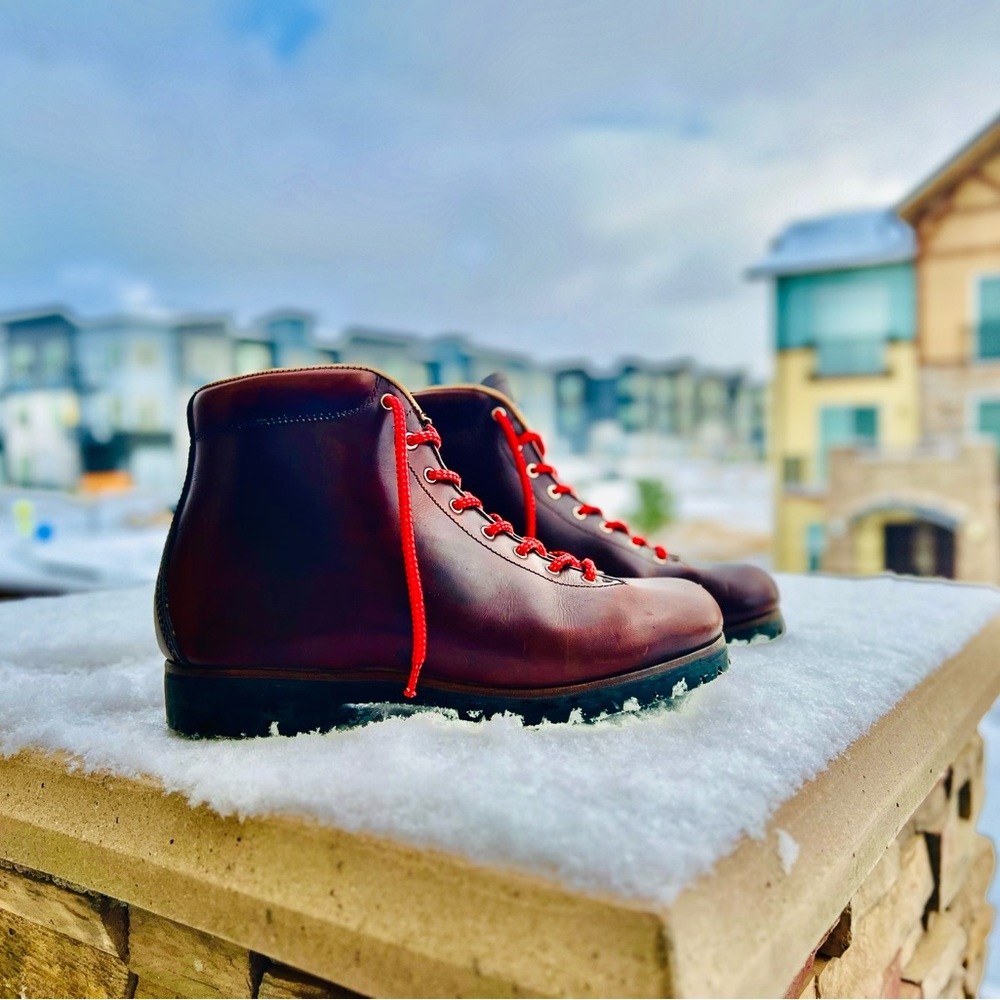 vintage Pivetta D.M.C Italian hiking Boots. Men’s 9 1/2